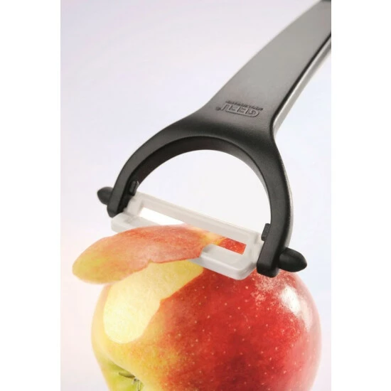 Rabatt 🛒 GEFU 136-30 Keramikschäler CERAMO 14cm, Mit Keramikklinge, Schwarz (1 Stück) 😉