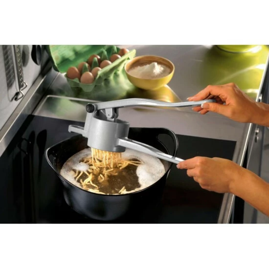 Auslauf 🧨 Gefu Spätzlepresse Spätzleboub ✨ – Bild 4