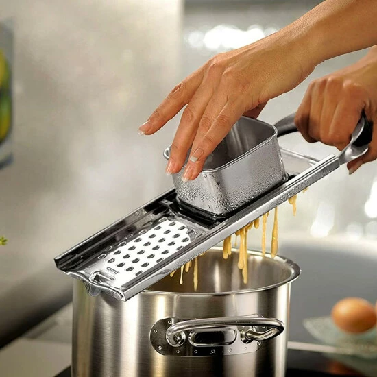 Top 10 š GEFU - 'SpƤtzlehobel Edelstahl TRADIZIONE, Kurze SpƤtzle - Pasta/Kartoffel' šÆ ā Bild 3